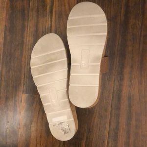 White Mountain Shoes - Faux snakeskin sandals White Mountain Shoes - Faux snakeskin sandals